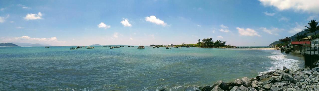 Chale Praia Da Armacao ฟลอเรียนอโปลิส ภายนอก รูปภาพ